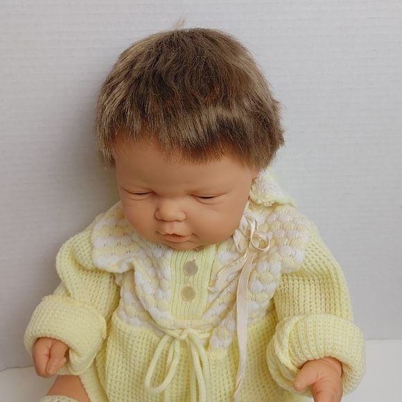 Betjusa baby doll life like - Picture 8 of 8